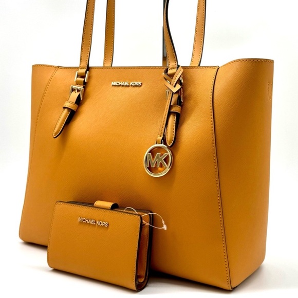 Michael Kors Charlotte LG Tote Bag 3 IN 1 Leather Tote Bag & Bifold Wallet Cider - Picture 1 of 16